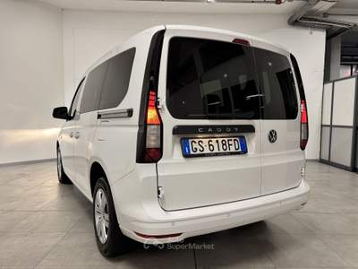 Volkswagen Caddy 2.0 TDI 122 CV C.MANUALE LIFE CARPLAY SENSORI Bianco usata Brescia