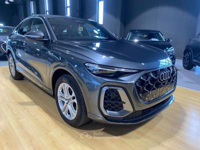 Audi Q5 TDI 150kW quattro S tronic S Line Edition TUA DA € 51.550 DETAX usata Giaveno