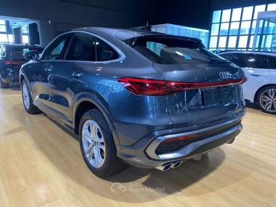 Audi Q5 TDI 150kW quattro S tronic S Line Edition TUA DA € 51.550 DETAX usata Giaveno