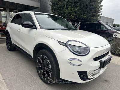 Fiat 600 Hybrid 100 CV DCT MHEV La Prima *COLORI VARI, PROMO AZZURRA* Bianco usata Suzzara