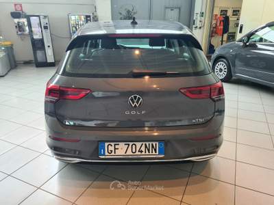 Volkswagen Golf 1.5 eTSI EVO ACT Style DSG Grigio usata Parma