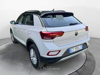 Volkswagen T-Roc 1.0 tsi life 110cv Beige usata Fisciano