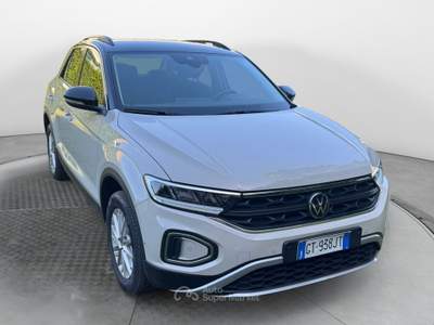 Volkswagen T-Roc 1.0 tsi life 110cv Beige usata Fisciano