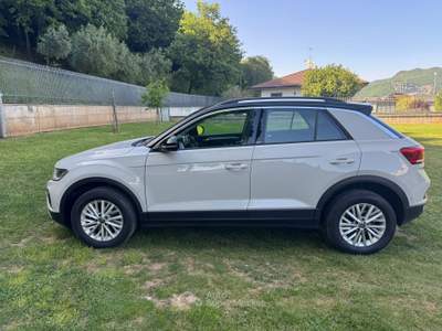 Volkswagen T-Roc 1.0 tsi life 110cv Beige usata Fisciano
