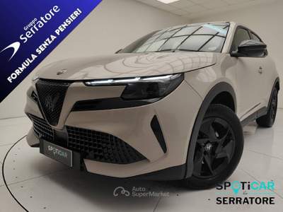 Alfa Romeo Junior 1.2 ibrida 145cv edct6 Bianco usata Erba