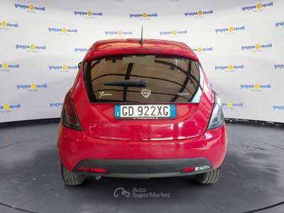 Lancia Ypsilon III 2011 1.0 firefly hybrid Silver s&s 70cv Rosso usata Roma