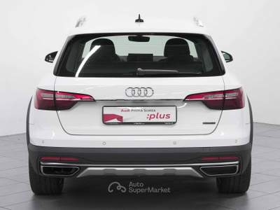 Audi A4 2.0 TDI Stronic mhev Business Bianco usata Cantù
