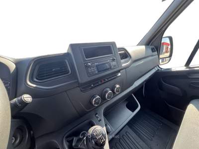 Renault Master t35 2.3 dci 135cv l3h2 ice Bianco usata Fisciano