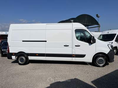Renault Master t35 2.3 dci 135cv l3h2 ice Bianco usata Fisciano
