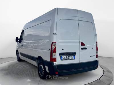 Renault Master t33 2.3 dci 135cv l2h2 ice plus Bianco usata Fisciano