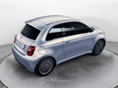 Fiat 500 nuova hybrid berlina icon 1.0 hybrid berlina Blu/Azzurro usata Fisciano