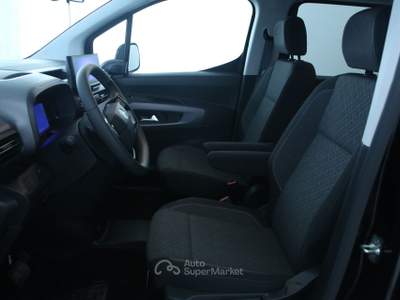 Opel Combo XL 1.5 BlueHDI S&S 130cv AT8 ELEGANCE PLUS 7 posti Nero usata Feltre