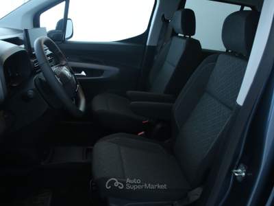 Opel Combo XL 1.5 BlueHDI S&S 130cv AT8 ELEGANCE PLUS 7 posti Blu/Azzurro usata Feltre