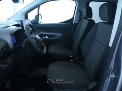 Opel Combo XL 1.5 BlueHDI S&S 130cv AT8 ELEGANCE PLUS 7 posti Grigio usata Feltre