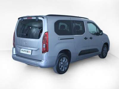 Opel Combo XL 1.5 BlueHDI S&S 130cv AT8 ELEGANCE PLUS 7 posti Grigio usata Feltre