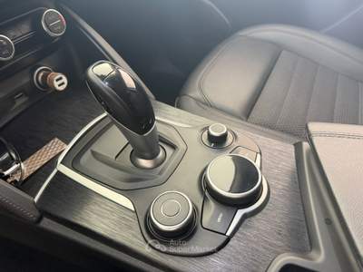 Alfa Romeo Stelvio Stelvio 2.2 T.diesel 190 CV AT8 Q4 Exec. Grigio usata Collegno