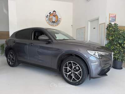 Alfa Romeo Stelvio Stelvio 2.2 T.diesel 190 CV AT8 Q4 Exec. Grigio usata Collegno