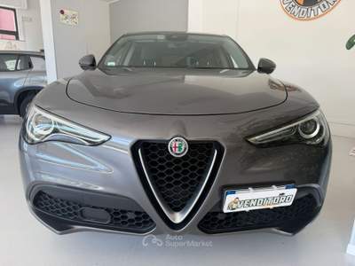 Alfa Romeo Stelvio Stelvio 2.2 T.diesel 190 CV AT8 Q4 Exec. Grigio usata Collegno