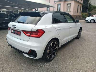 Audi A1 SPB 30 TFSI S tronic S line edition Identity Black Bianco usata Varese