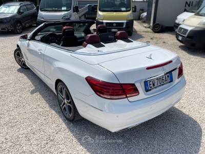 Mercedes-Benz Classe E E 220 BlueTEC Cabrio Premium Bianco usata Corato
