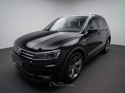 Volkswagen Tiguan 2.0 TDI 150 CV SCR DSG 4MOTION R-Line Nero usata Castello di Godego