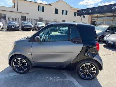 Smart ForTwo Fortwo III 2015 1.0 Black Passion 61cv Grigio usata Civita Castellana