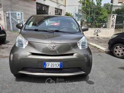 Toyota iQ Sol Grigio usata Roma