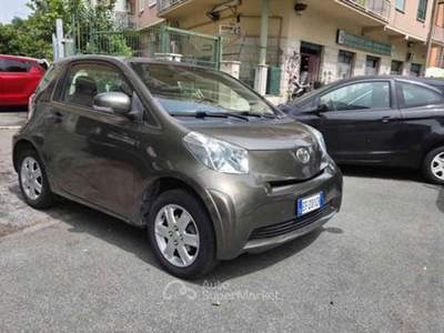 Toyota iQ Sol Grigio usata Roma