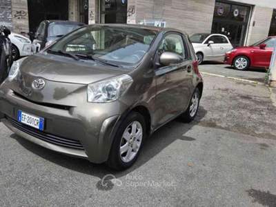 Toyota iQ Sol Grigio usata Roma