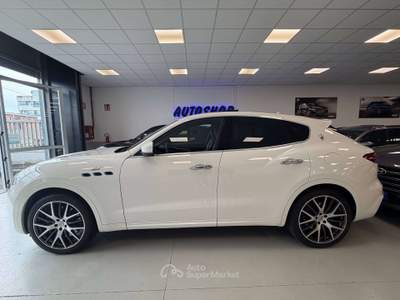 Maserati Levante Levante  2.0 mhev GT 330cv auto Bianco usata Torino
