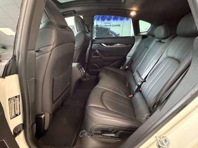 Maserati Levante Levante  2.0 mhev GT 330cv auto Bianco usata Torino
