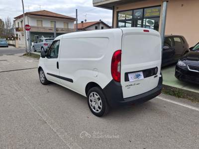 Fiat Doblò MAXI Km 115.000 - 2018 Bianco usata CASTELLALTO