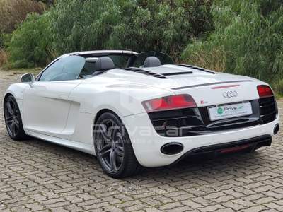 Audi R8 AUDI R8 Spyder 5.2 V10 FSI quattro R tronic Bianco usata CATANZARO