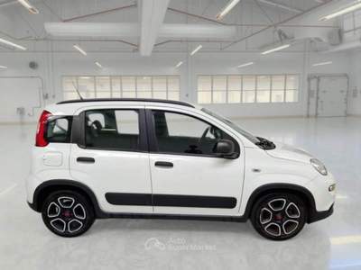 Fiat Panda 1.0 hybrid City Life s&s 70cv 5p.ti Bianco usata Parma