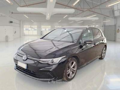 Volkswagen Golf 1.5 etsi evo act R-Line 150cv dsg Nero usata Parma