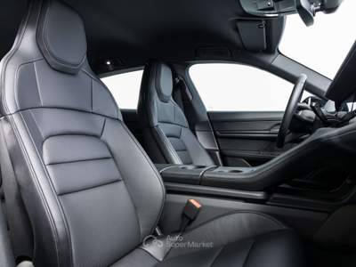 Porsche Taycan 4 CROSS TURISMO-INNODRIVE-SPORT SOUND-IVA ESPOSTA Nero usata Grandate