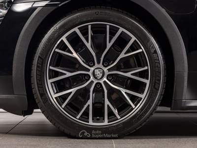 Porsche Taycan 4 CROSS TURISMO-INNODRIVE-SPORT SOUND-IVA ESPOSTA Nero usata Grandate