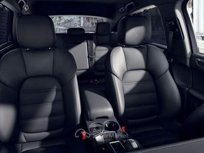 Porsche Macan Macan T 265cv-Iva esposta  PASM-Pack Assist-BOSE Blu/Azzurro usata Grandate