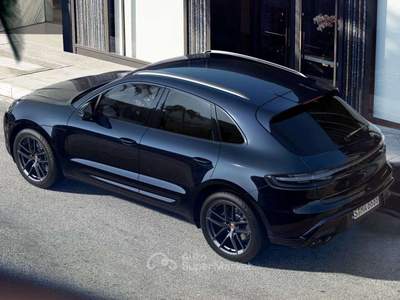 Porsche Macan Macan T 265cv-Iva esposta  PASM-Pack Assist-BOSE Blu/Azzurro usata Grandate