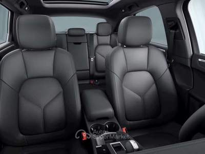 Porsche Macan 2.0 265cv_Tetto_Vetri Privacy_Iva esposta_Pronta Nero usata Grandate