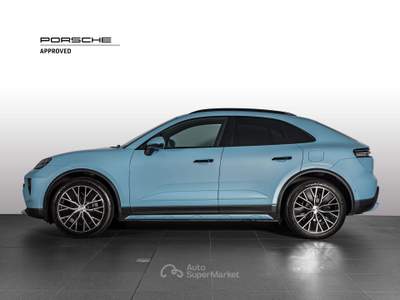 Porsche Macan BEV 4-PACK OFFROAD-ASSE STERZANTE-HEAD UP DISPLAY Blu/Azzurro usata Grandate