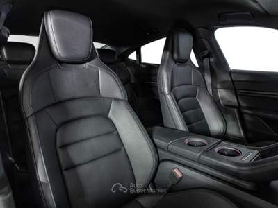 Porsche Taycan Seconda serie - Performance Battery Plus - Matrix Verde usata Grandate