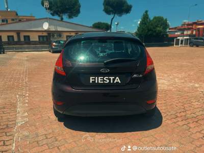 Ford Fiesta 🍒Ford Fiesta🍒 Rosso usata Roma