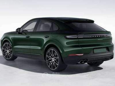 Porsche Cayenne Coupe Hybrid 470cv - COLORE SU CAMPIONE DEEP GREEN Verde usata Grandate
