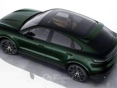 Porsche Cayenne Coupe Hybrid 470cv - COLORE SU CAMPIONE DEEP GREEN Verde usata Grandate