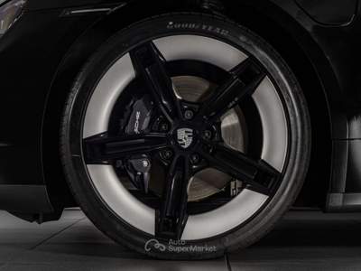 Porsche Taycan Taycan 435CV-Battery Plus-Asse sterzante-Cerchi 21 Nero usata Grandate
