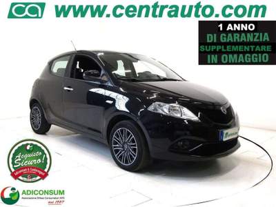 Lancia Ypsilon 1.2 Gold 5P Manuale * OK NEOPATENTATI* Nero usata Andalo Valtellino