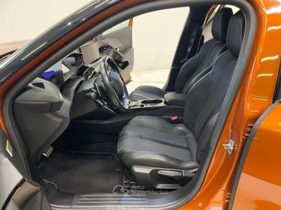 Peugeot 2008 1.5 BlueHDi EAT8 Aut. GT 5p 130CV Arancione usata Andalo Valtellino