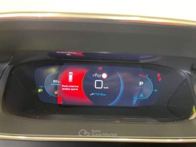 Peugeot 2008 1.5 BlueHDi EAT8 Aut. GT 5p 130CV Arancione usata Andalo Valtellino