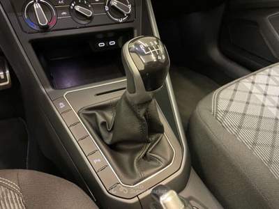 Volkswagen Taigo 1.0 TSI R-Line Manuale * TETTO APRIBILE * 110CV * Nero usata Andalo Valtellino